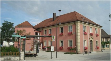 Aucßenansicht Rathaus von Diespeck