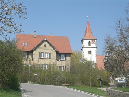 Ortsansicht mit Kirche von Gallmersgarten