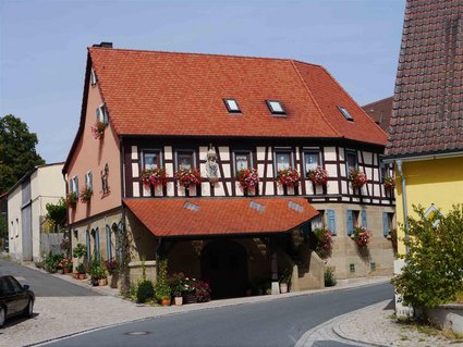 Außensicht der Schmiede in Oberscheinfeld
