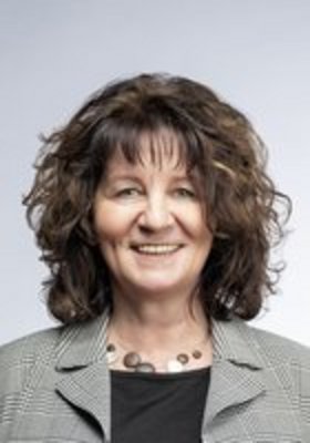 Portrait von MdB Martina Stamm-Fibich