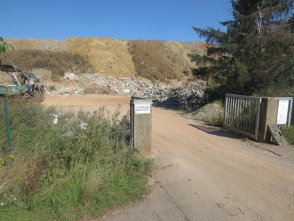 Einfahrt Deponie Uffenheim Einfahrt zur Deponie Uffenheim